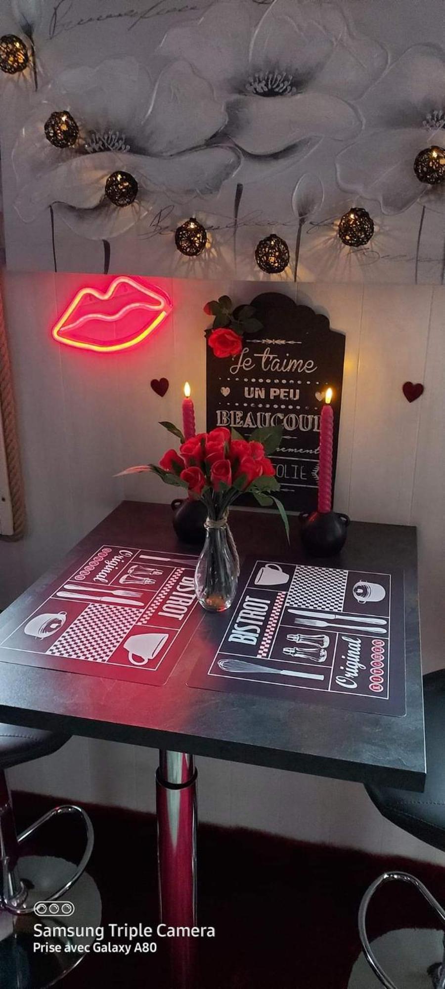 Hotel Peniche Morgane 2 Sas Les Betises à Cambrai Extérieur photo